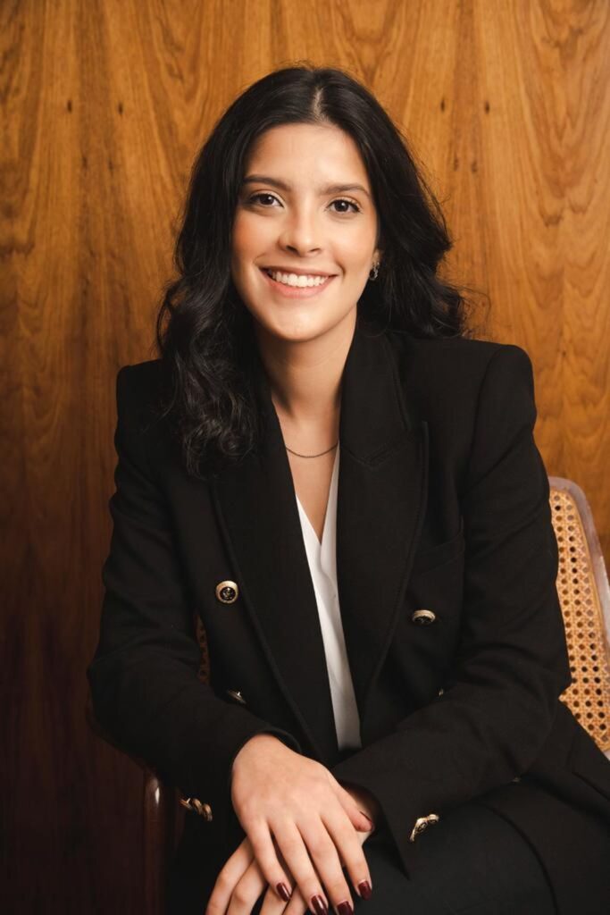 Fernanda Valone Esteves