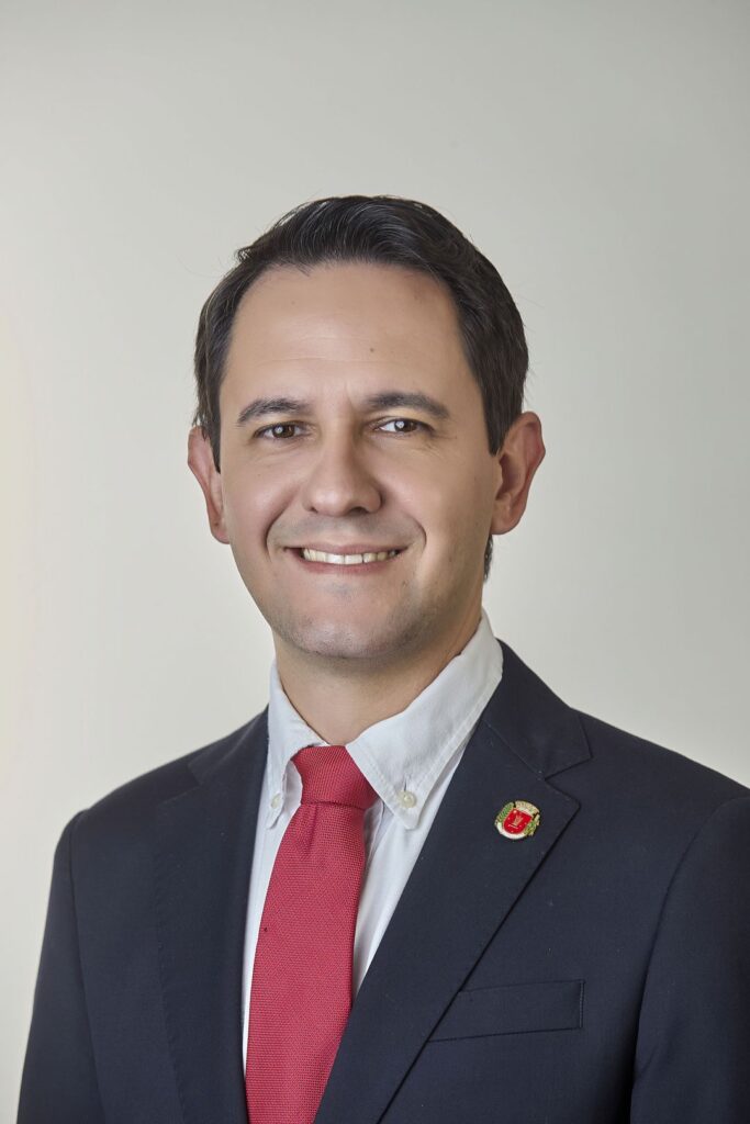 Tiago Valenciano Previatto Amaral